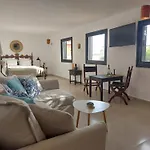 La Casa Blanca * Playa Del Hombre
